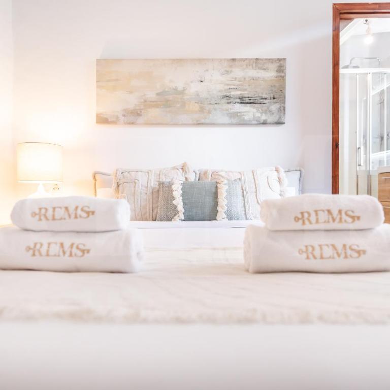 Spanish Architectural Gem Duplex - Center by REMS - Apartamento de 3 dormitorios - 18