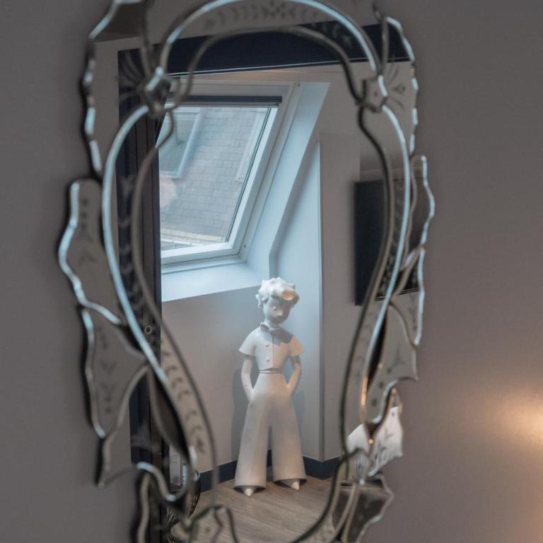 Hotel Mademoiselle - Suite - 7