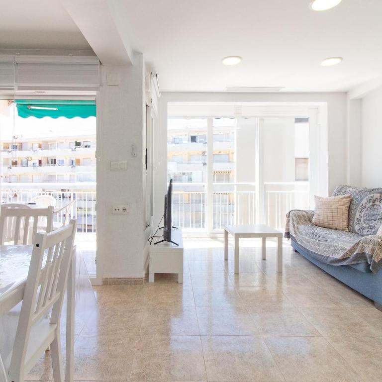 Global Vacacional, Apartamento en primera linea de playa en Canet de Berenguer - Apartment mit Meerblick - 10
