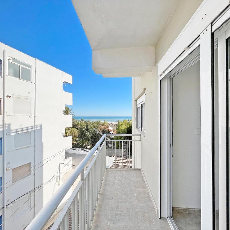 Global Vacacional, Apartamento en primera linea de playa en Canet de Berenguer - Apartment mit Meerblick - 24