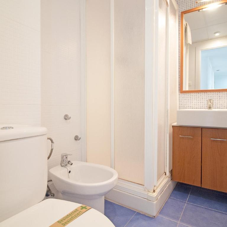 Global Vacacional, Apartamento en primera linea de playa en Canet de Berenguer - Apartment mit Meerblick - 26