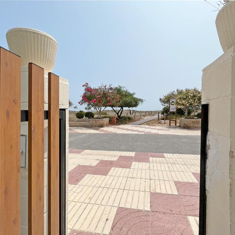 Global Vacacional, Apartamento en primera linea de playa en Canet de Berenguer - Apartment mit Meerblick - 28