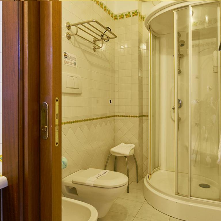 Hotel A Pinnata - Double Room - 3