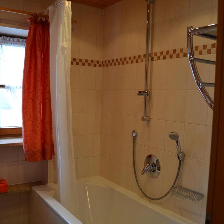 Ferienwohnungen Kressenlehen - Apartment mit 1 Schlafzimmer und Terrasse - 5