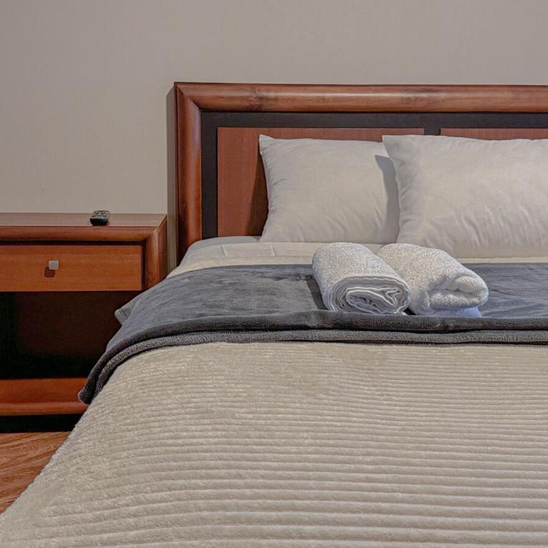 Skyline Haven Your Refuge in the City with Garage - Apartamento de 1 dormitorio - 15