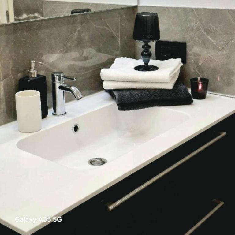 Casa di Como. - Appartamento con 2 Camere da Letto - 18