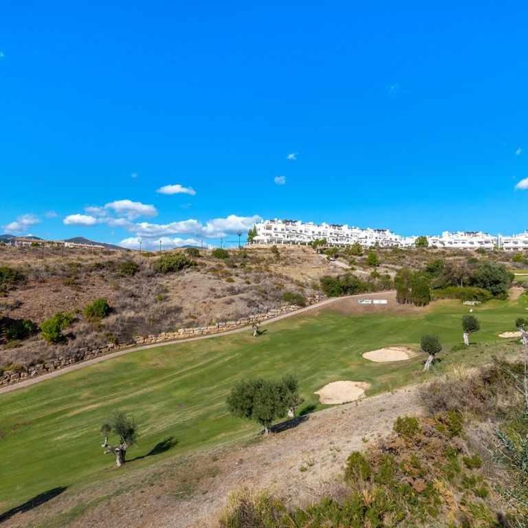 Villa con piscina climatizada y vistas al Golf - Villa - 44
