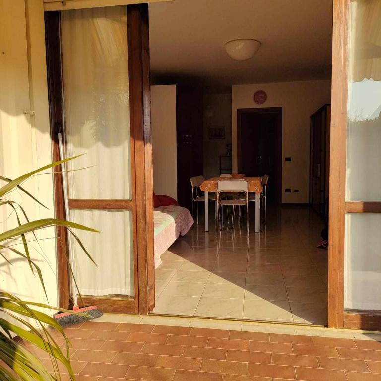 Residence MokyA1-piscina, WiFi, giardino, garage - Camera Matrimoniale Deluxe (2 Adulti + 1 Bambino) - 21