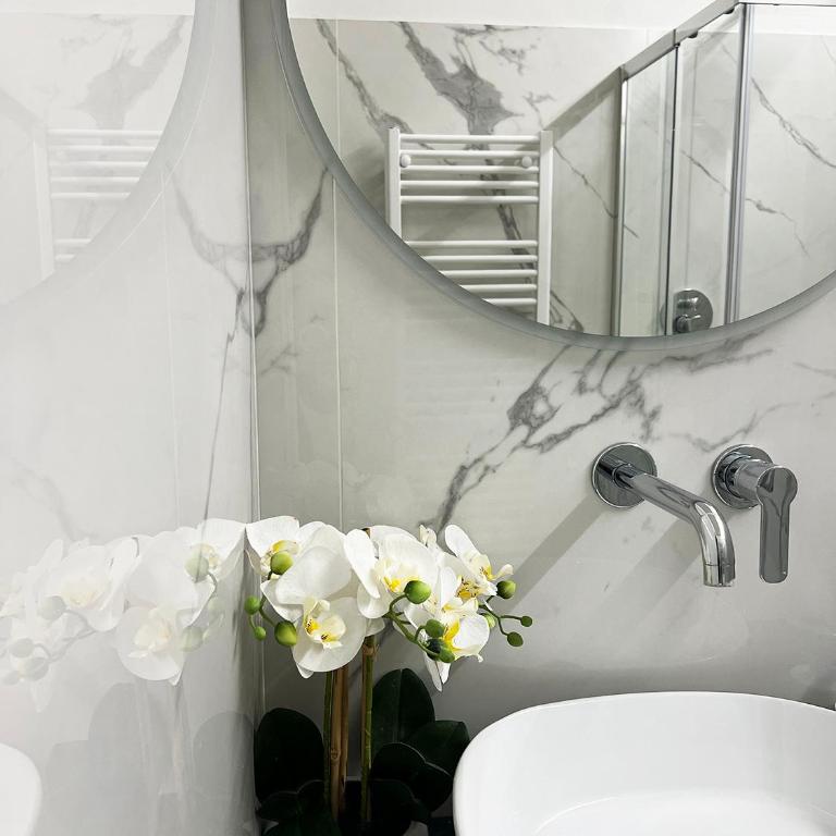 URBAN JUNGLE TORTELLINOSUITE Modena - Appartamento con 1 Camera da Letto - 52