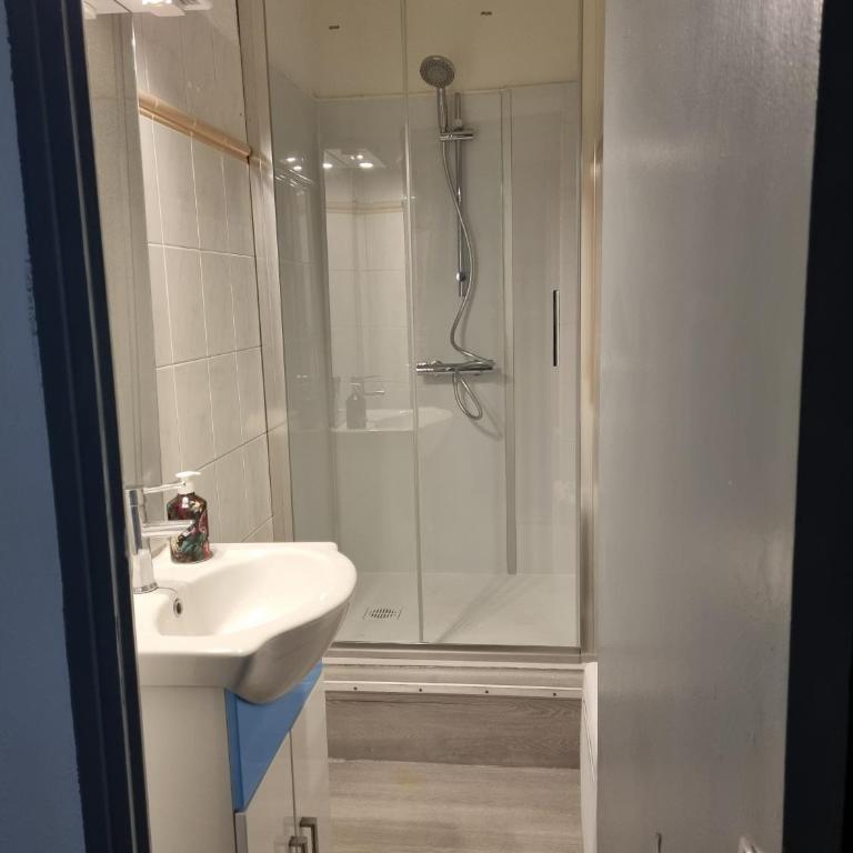 La cabane bleue à Narbonne - One-Bedroom Apartment - 13