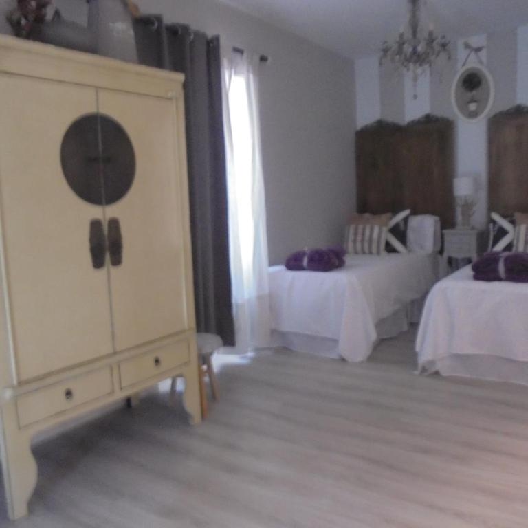 TAK Boutique Old Town Marbella - Habitación Familiar - 5