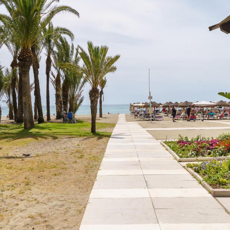 1st Line from the Beach, Views, Pool, Parking - Apartamento Deluxe de 2 dormitorios con vistas al mar - 37
