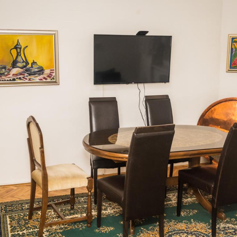 Spacious Parkfront Residence - Deluks Apartman sa 2 Spavaće Sobe i Balkonom - 4
