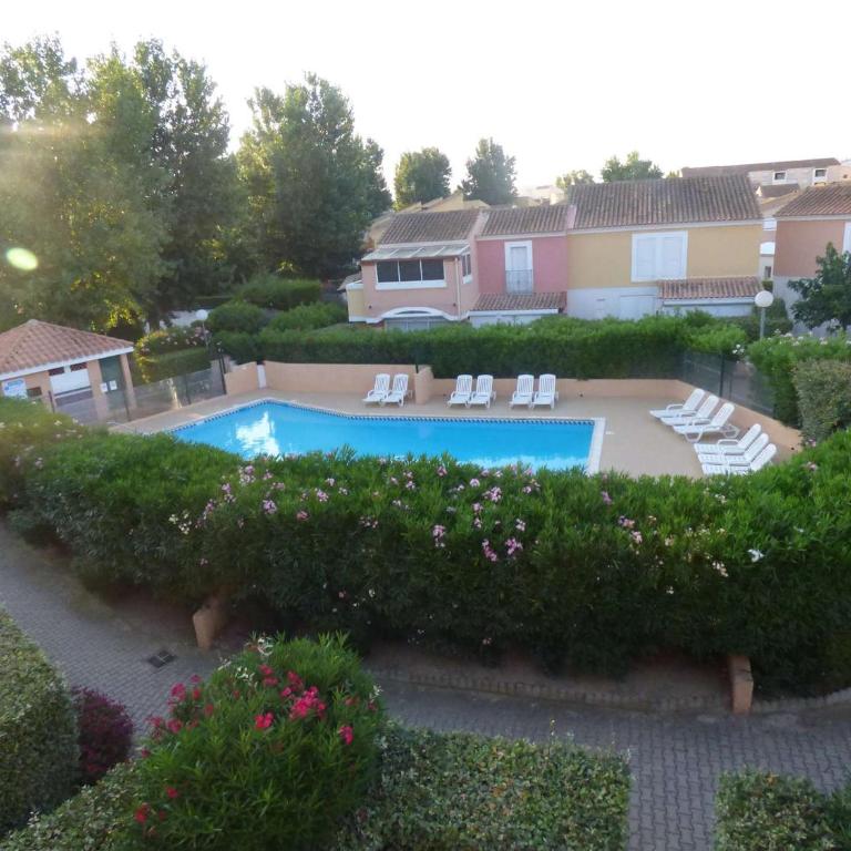 Maison spacieuse avec piscine, tennis et terrasse, parking privé à Marseillan - FR-1-387-163 - Villa - 19