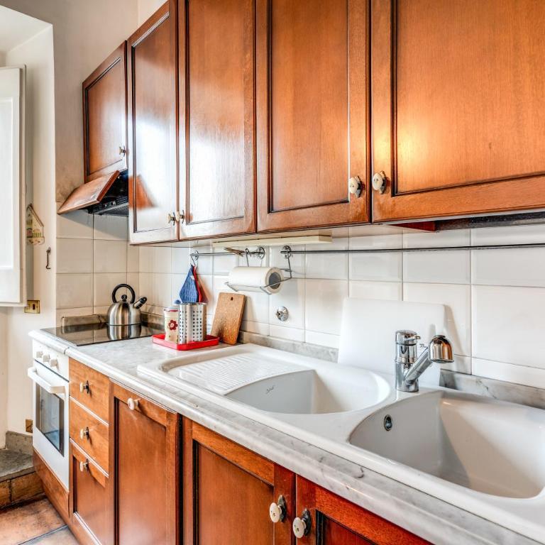 Flat with Lovely Views near Piazza Navona - Appartamento con 1 Camera da Letto - 15