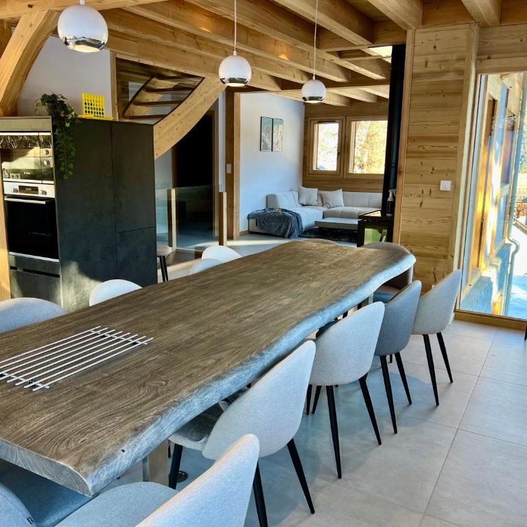Chalet Neuf 12 pers Ski au pied, Cinéma - Superior Chalet - 3
