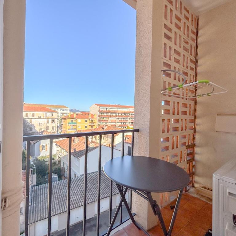 Studio tout confort 4P, Clim, plages et Parking, 4e sans ascenseur - Appartamento con 2 Camere da Letto - 9