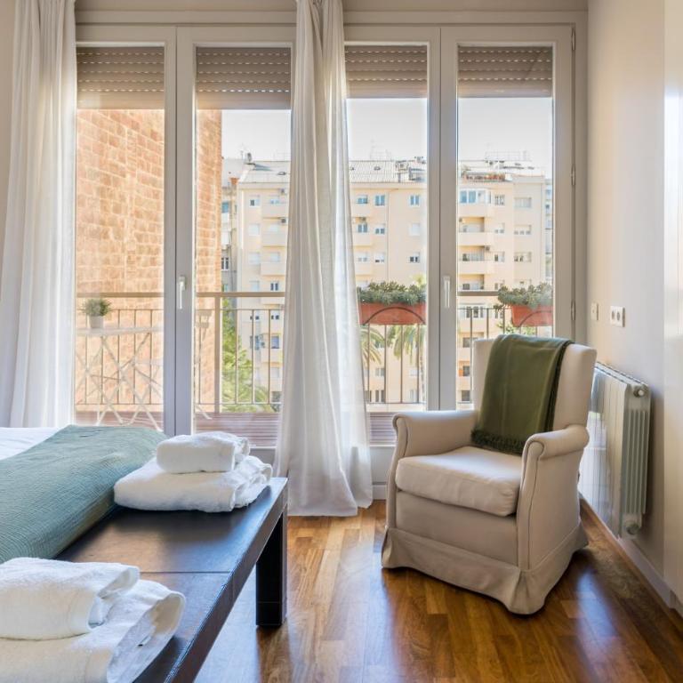 Luxury Modernist Penthouse next Paseo de Gracia - Three-Bedroom Apartment - 28