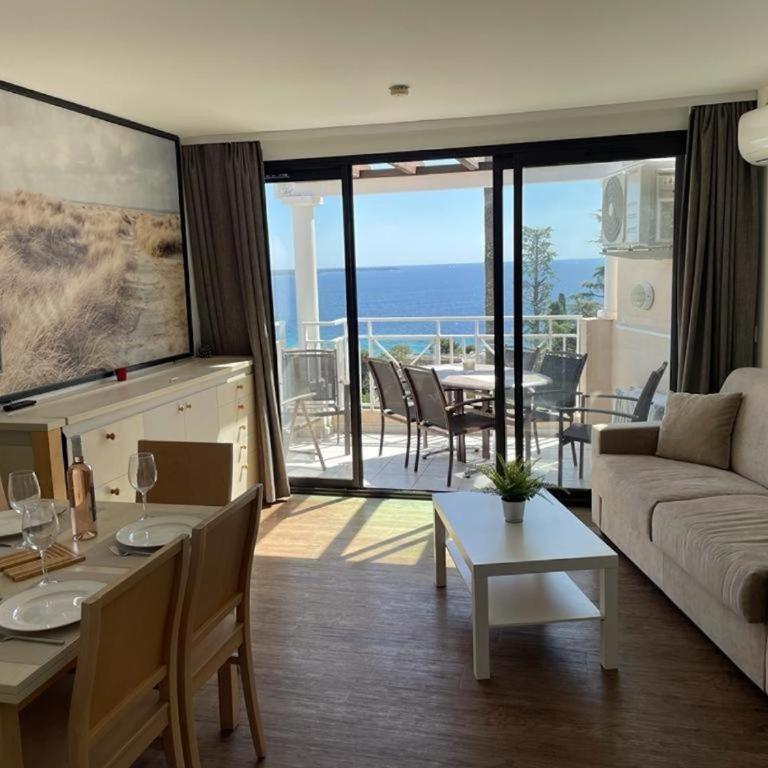 Stunning condo with SEA VIEW Balcony & SWIMMING POOL - Apartment mit 2 Schlafzimmern - 6