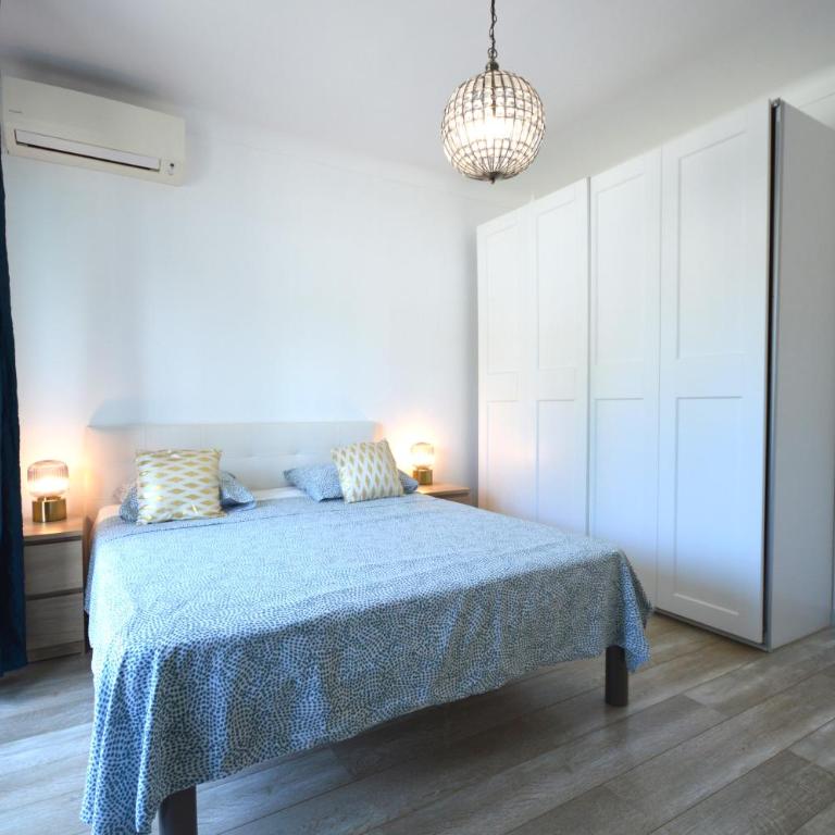 " Le Madrilien " CityCenter - Terrasse - Clim - 400M Croisette - Wifi - Appartement 1 Chambre - 4