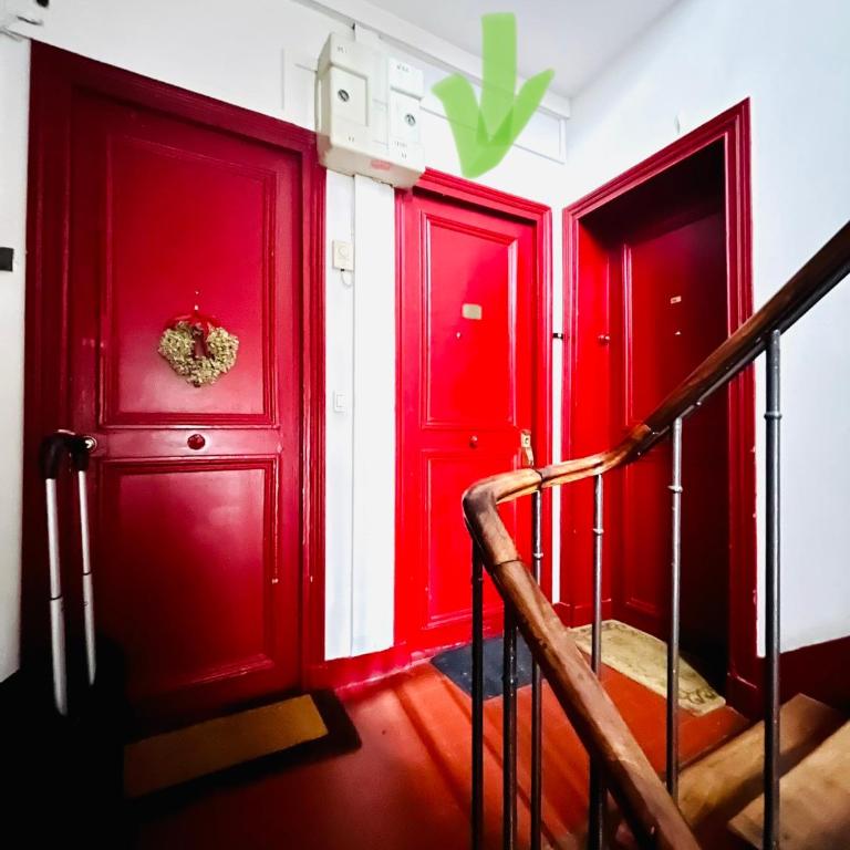 Eiffel Tower - Cosy Studio - One-Bedroom Apartment - 8