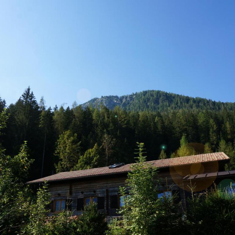 BERG & WALD Ferienwohnungen - Apartment mit 1 Schlafzimmer, Balkon und Bergblick - 15