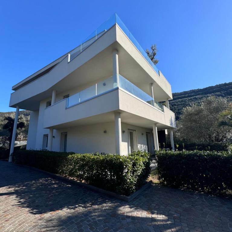 GARDA LIVING APARTMENTS Riva del Garda - Appartamento con Vista Giardino - 3