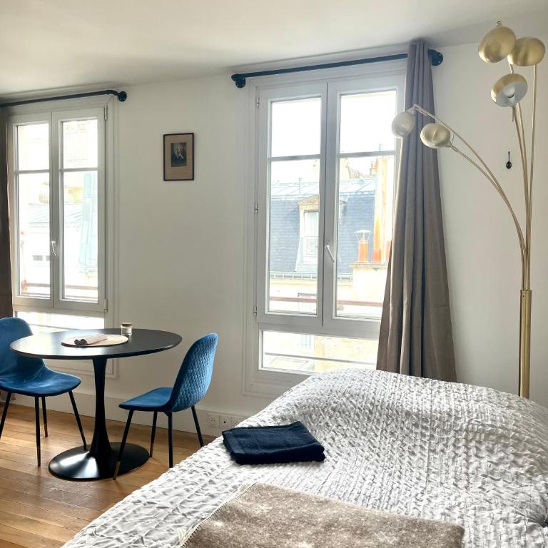 Eiffel Tower - Cosy Studio - One-Bedroom Apartment - 7