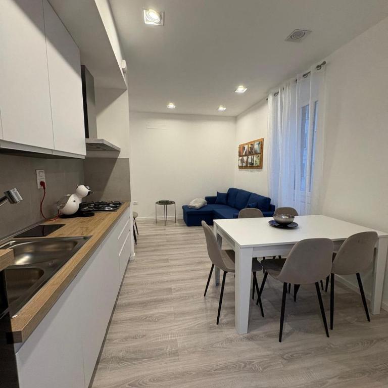 Filzi 520 - Three-Bedroom Apartment - 23