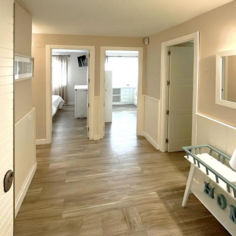 Exclusivas vistas al Mar Mediterraneo con terraza By Turihome - Three-Bedroom Apartment - 27