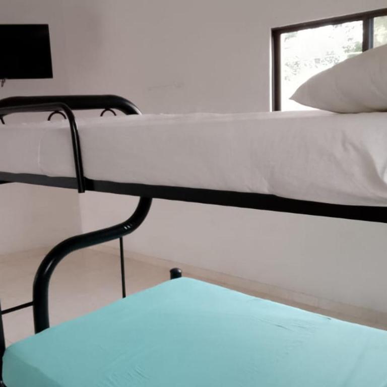 Casa Vacacional para Hasta 28 Personas - Casa - 10