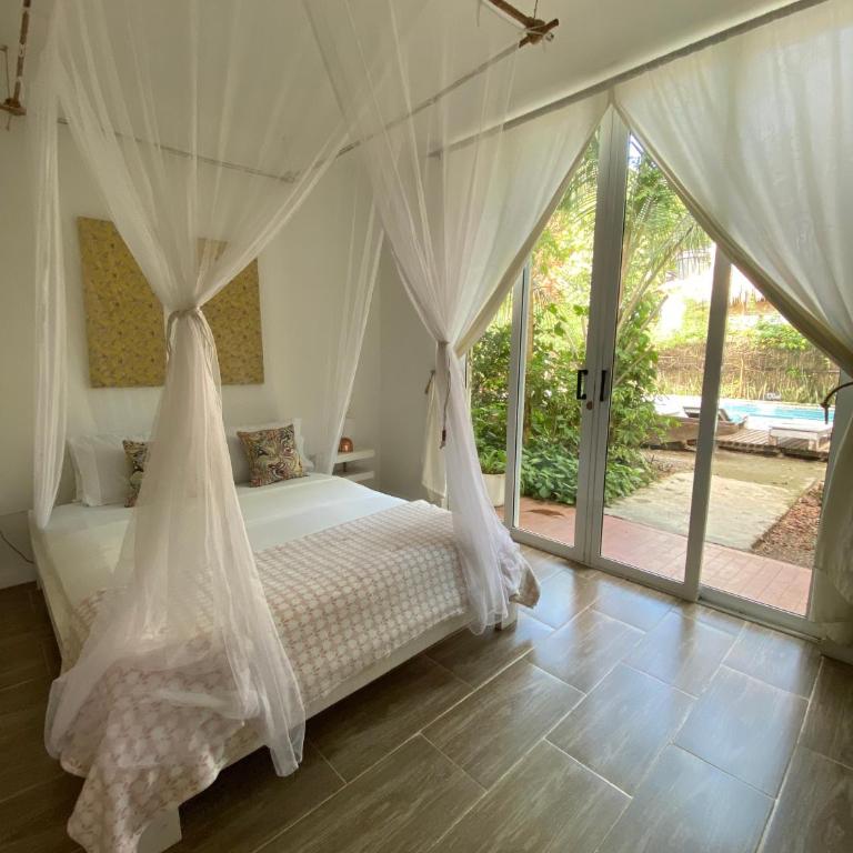 Kawabonga - Deluxe Family Room - 1