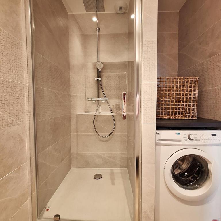 Superbe T3 vue sur mer parking privé classé 3 étoiles - Apartamento de 2 dormitorios - 6