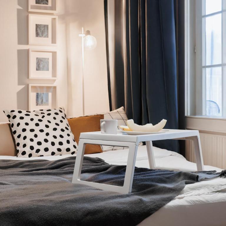 Sweet Nest 100m2 with Terrace Old Town Renovated - Three-Bedroom Apartment with Balcony - 33