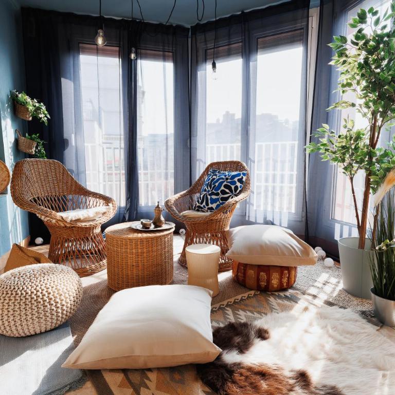 Sweet Nest 100m2 with Terrace Old Town Renovated - Three-Bedroom Apartment with Balcony - 1