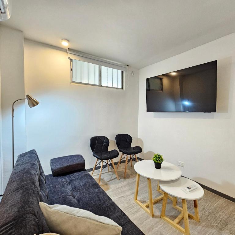 La mejor vista de la ciudad con salida a la playa! - Apartamento de 2 dormitorios con vistas - 14