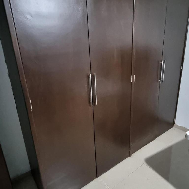 Ideal Holiday Home for Central Families - Three-Bedroom Apartment - 8