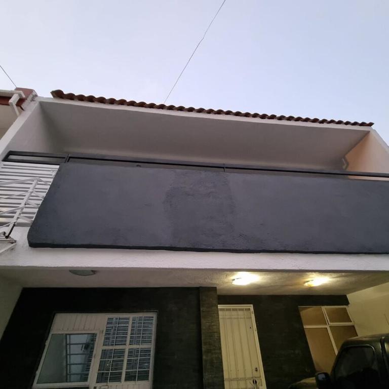 Ideal Holiday Home for Central Families - Three-Bedroom Apartment - 2
