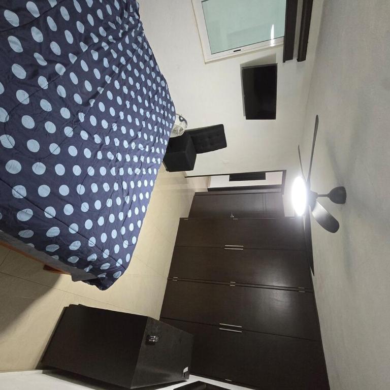 Ideal Holiday Home for Central Families - Three-Bedroom Apartment - 18
