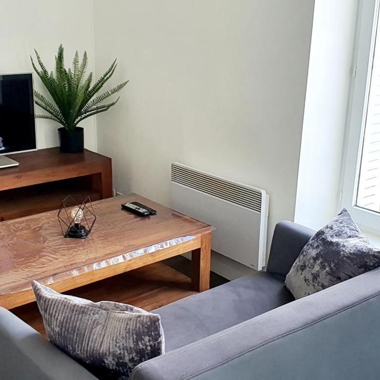Lumineux & Convivial - Appartement 2 Chambres - 22