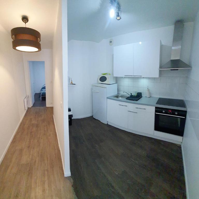 Lumineux & Convivial - Appartement 2 Chambres - 18