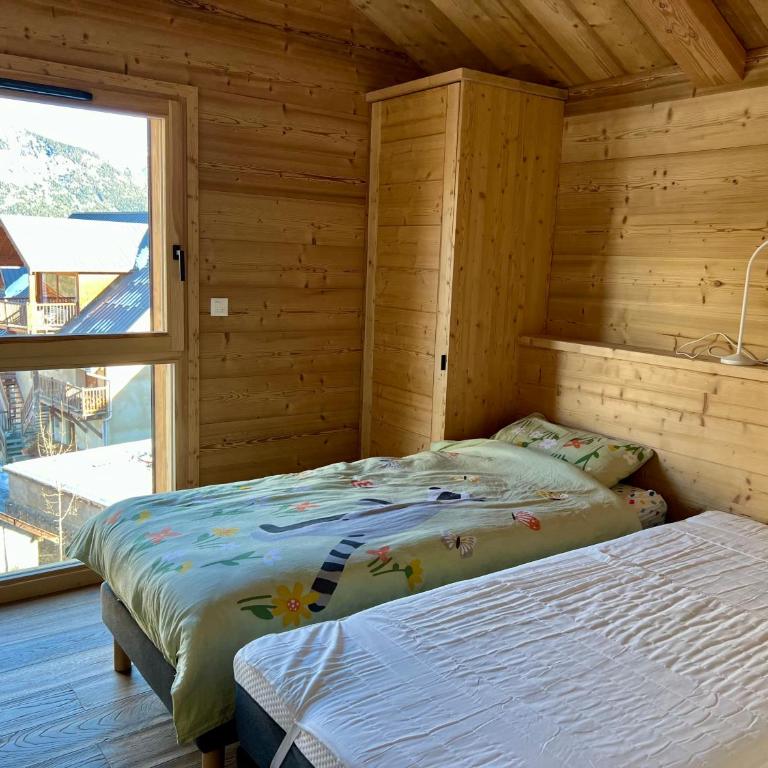 Chalet Neuf 12 pers Ski au pied, Cinéma - Superior Chalet - 10