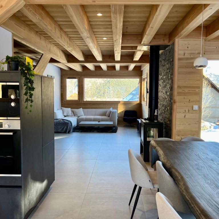 Chalet Neuf 12 pers Ski au pied, Cinéma - Superior Chalet - 25