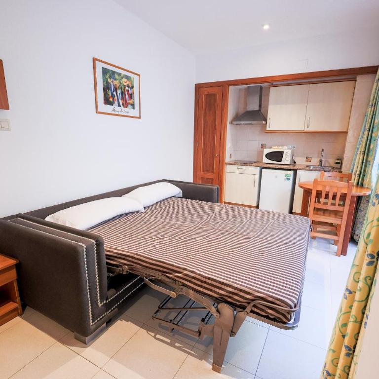 Apartamentos Royal - Estudio - 10