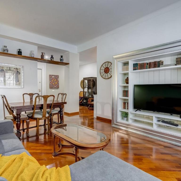 BDC - Central charming 2-Bdr! - Appartamento con 2 Camere da Letto - 2