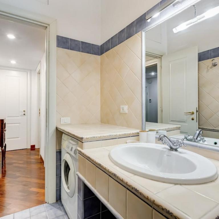 BDC - Central charming 2-Bdr! - Appartamento con 2 Camere da Letto - 4