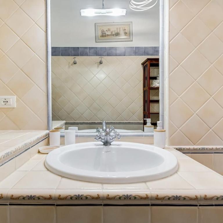BDC - Central charming 2-Bdr! - Appartamento con 2 Camere da Letto - 31