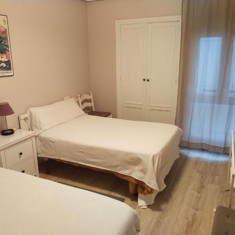 Hostal Álvarez - Habitación Doble - 2 camas - 19