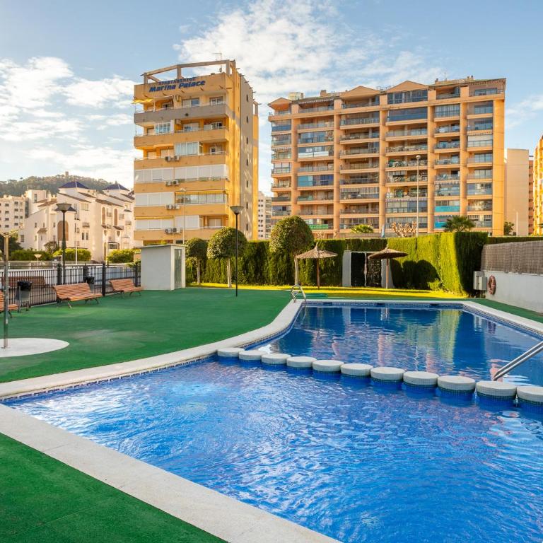 Piso con piscina y vistas al mar - Apartamento de 1 dormitorio - 3