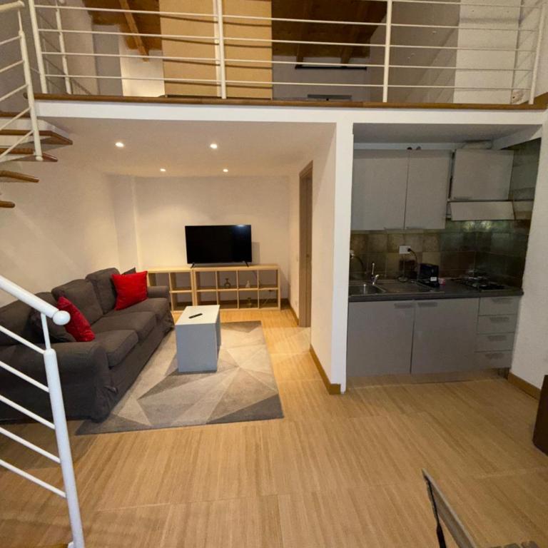 Kejsi Home - One-Bedroom Apartment - 3